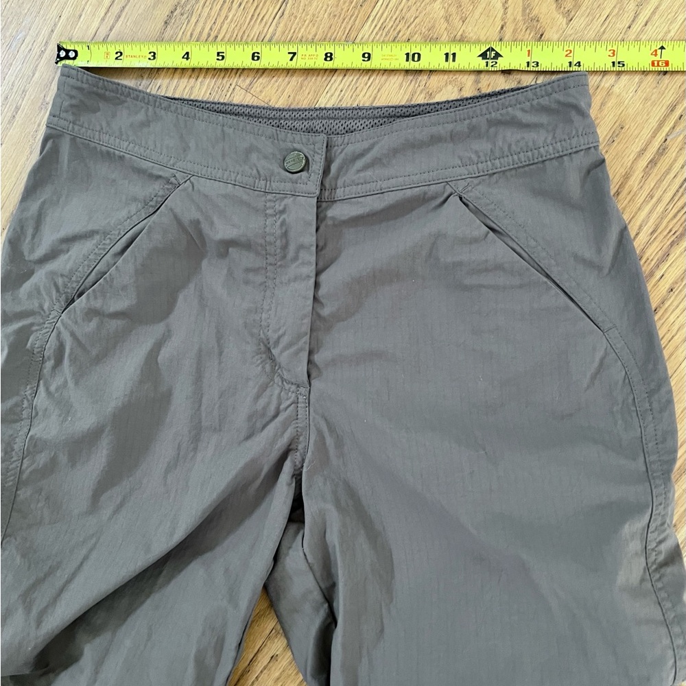 Women's Size 6 Regular "L.L. Bean" Cargo Pants Crops GUC - Picture 3 of 6